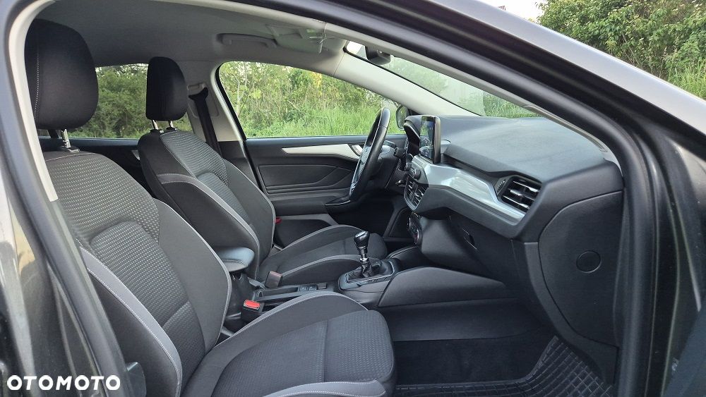 Ford Focus 1.5 EcoBlue STart-Stopp-System TITANIUM - 8
