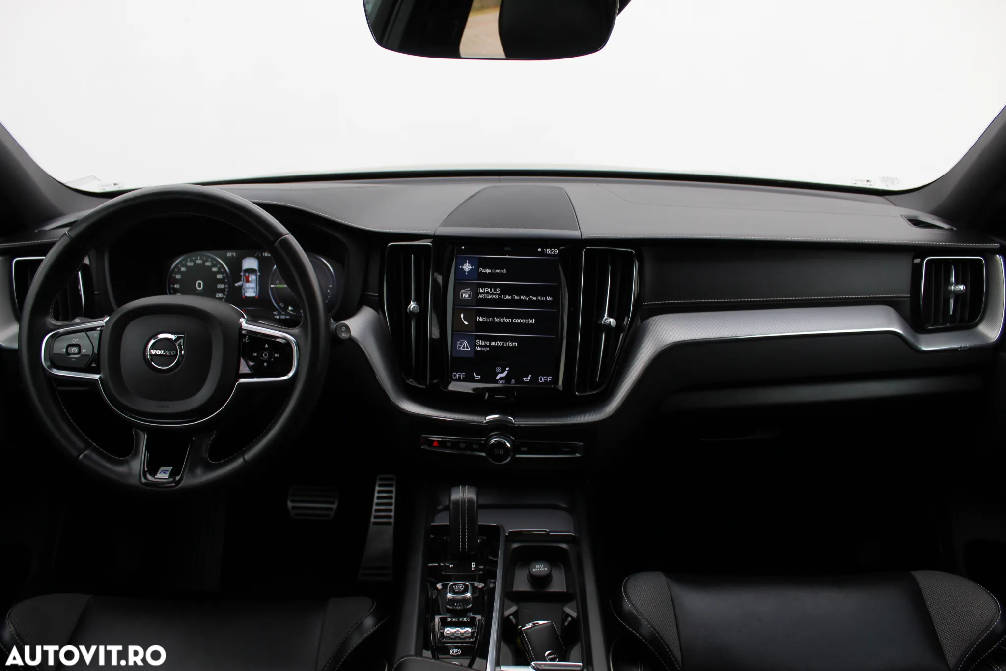 Volvo XC 60 T8 Twin Engine AWD Geartronic RDesign - 15
