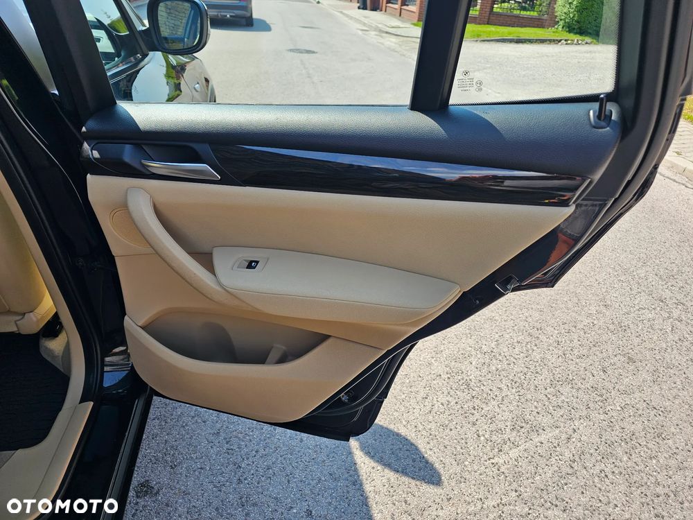 BMW X3 xDrive20d - 22