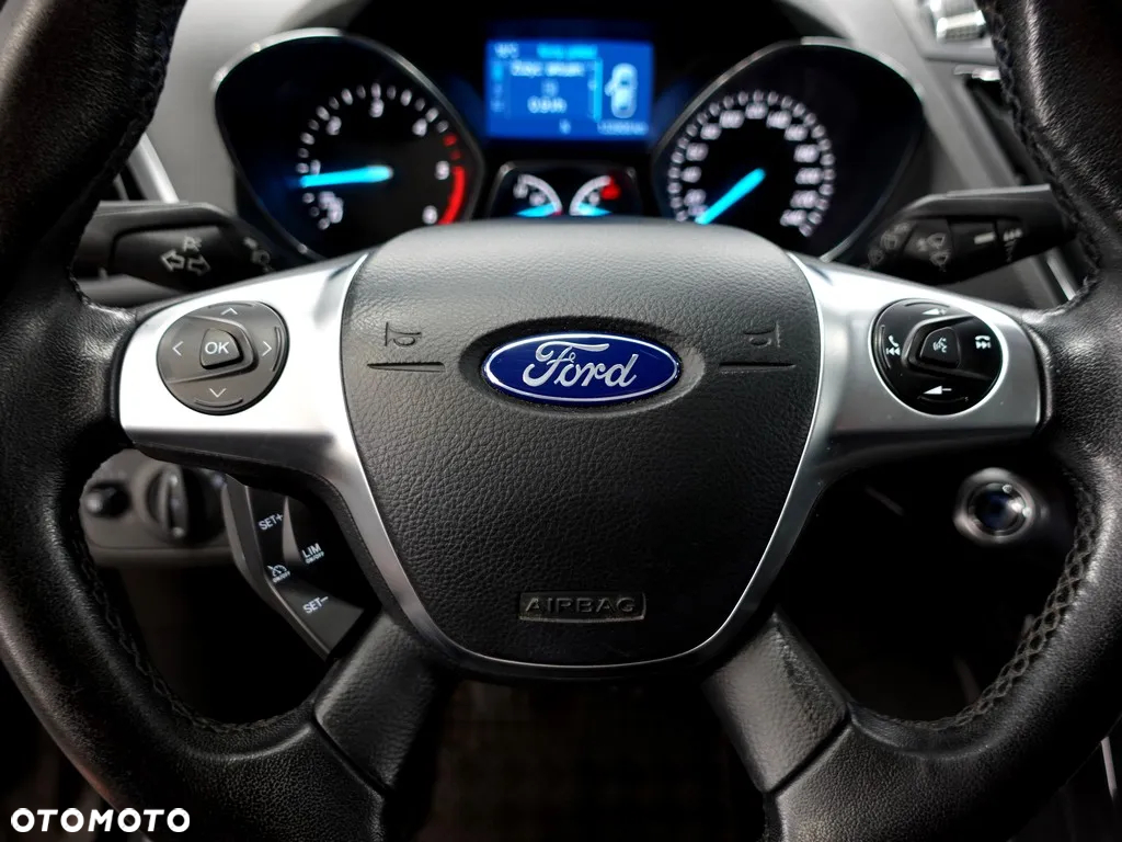 Ford Kuga 2.0 TDCi FWD Titanium - 21