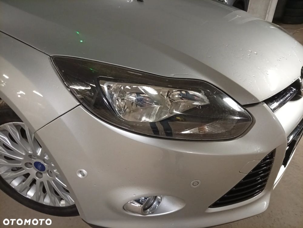 Ford Focus 1.6 TDCi DPF Titanium - 11