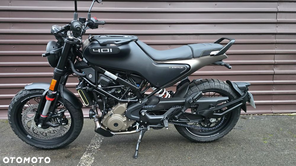 Husqvarna Svartpilen - 1