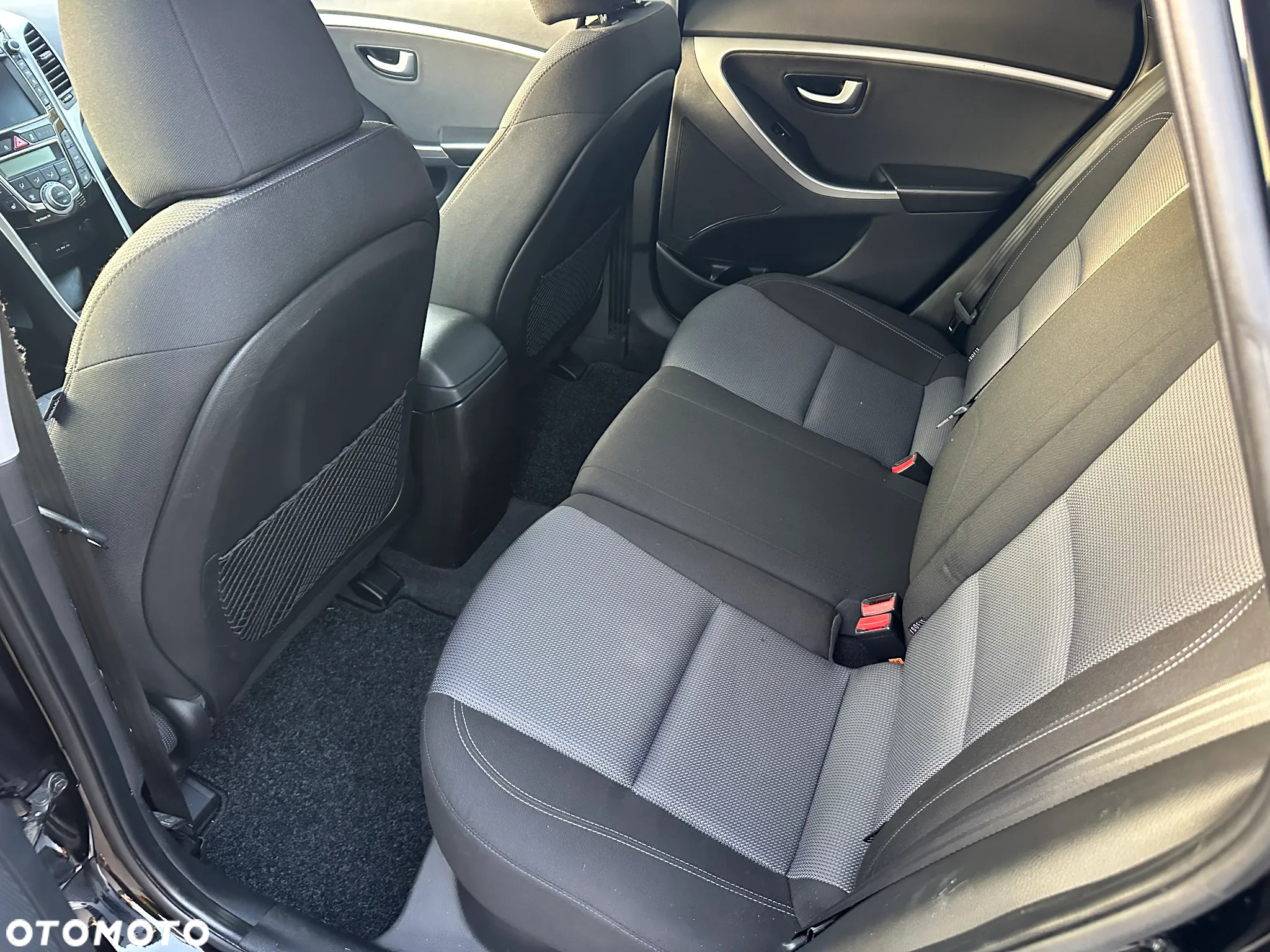 Hyundai i30 i30cw 1.6 Fifa World Cup Edition - 14