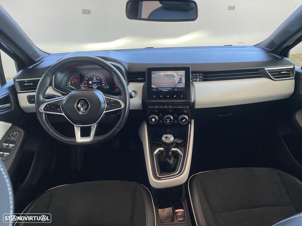 Renault Clio TCe 90 INTENS - 11