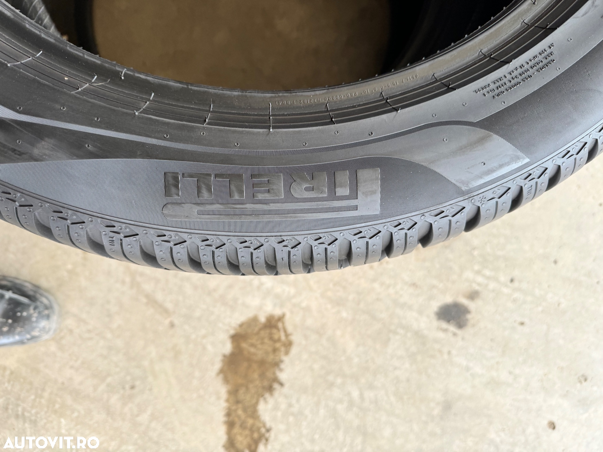 Vând 2 anvelope 275/45/20 Pirelli allseazon ca noi - 6