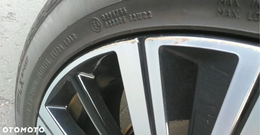 Volvo XC 60 B5 B AWD Plus Bright - 18