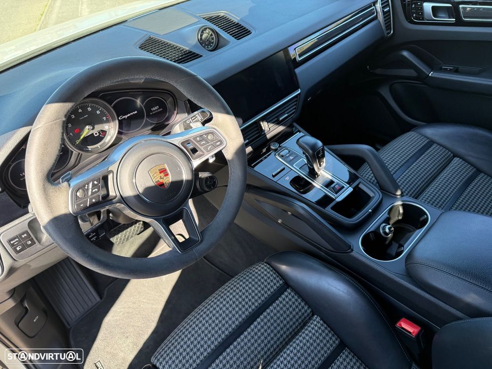 Porsche Cayenne Coupé - 57