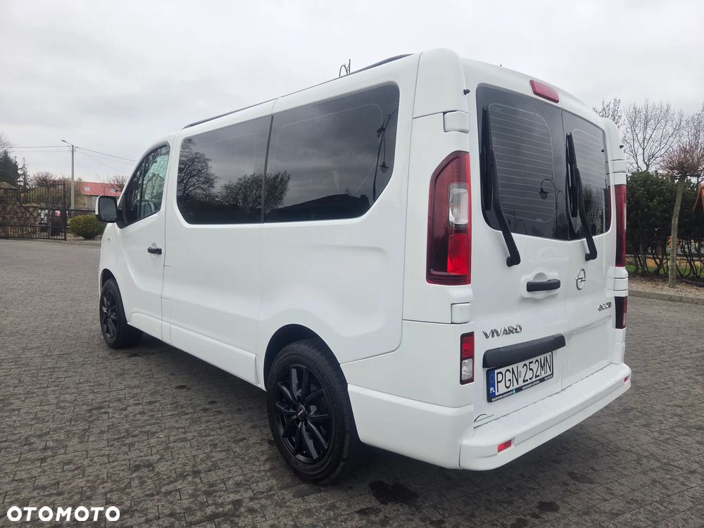 Opel Vivaro - 16