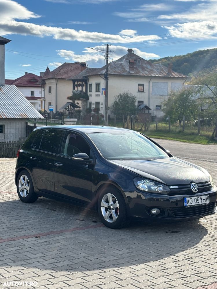 Volkswagen Golf 1.6 TDI DPF BlueMotion Technology Comfortline - 1