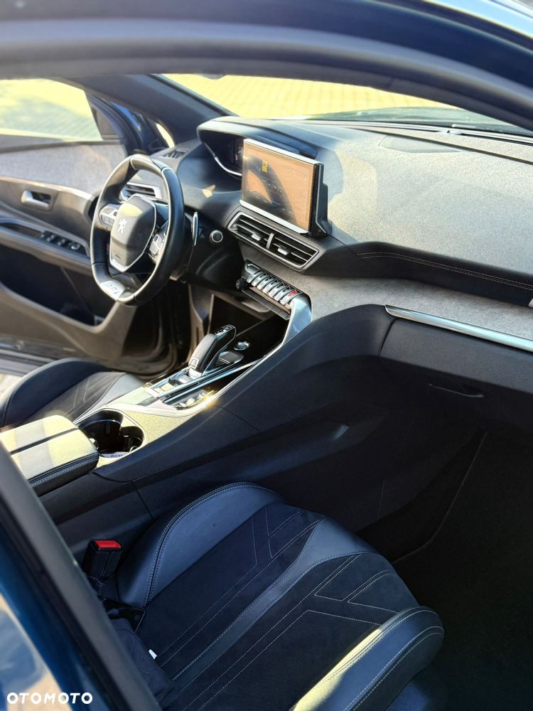 Peugeot 5008 BlueHDi 130 EAT8 GT - 29