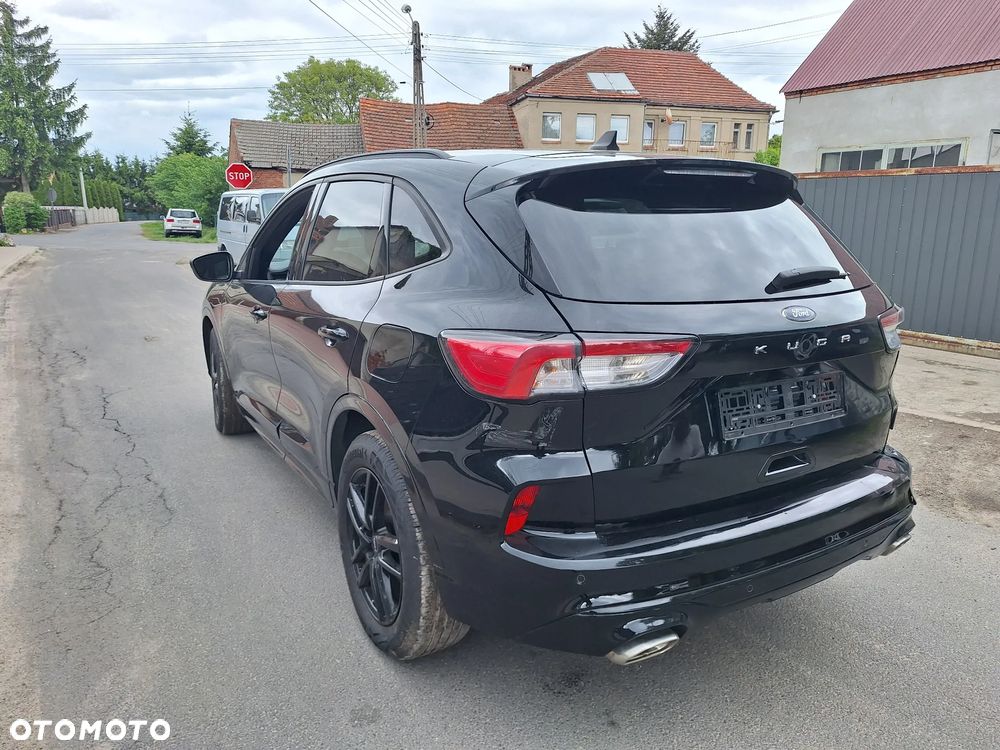 Ford Kuga 1.5 EcoBoost ST-LINE X - 4
