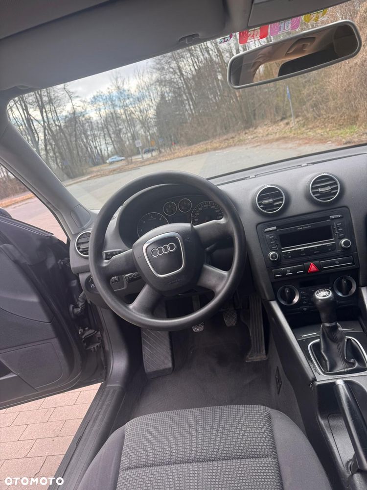 Audi A3 Sportback 2.0 TDI Attraction - 8