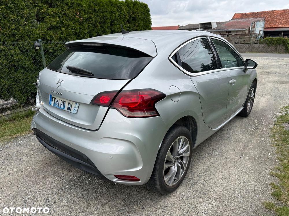 Citroën DS4 1.6 e-HDi SoChic MCP - 4