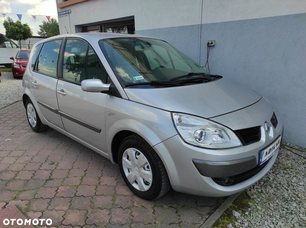Renault Scenic - 8