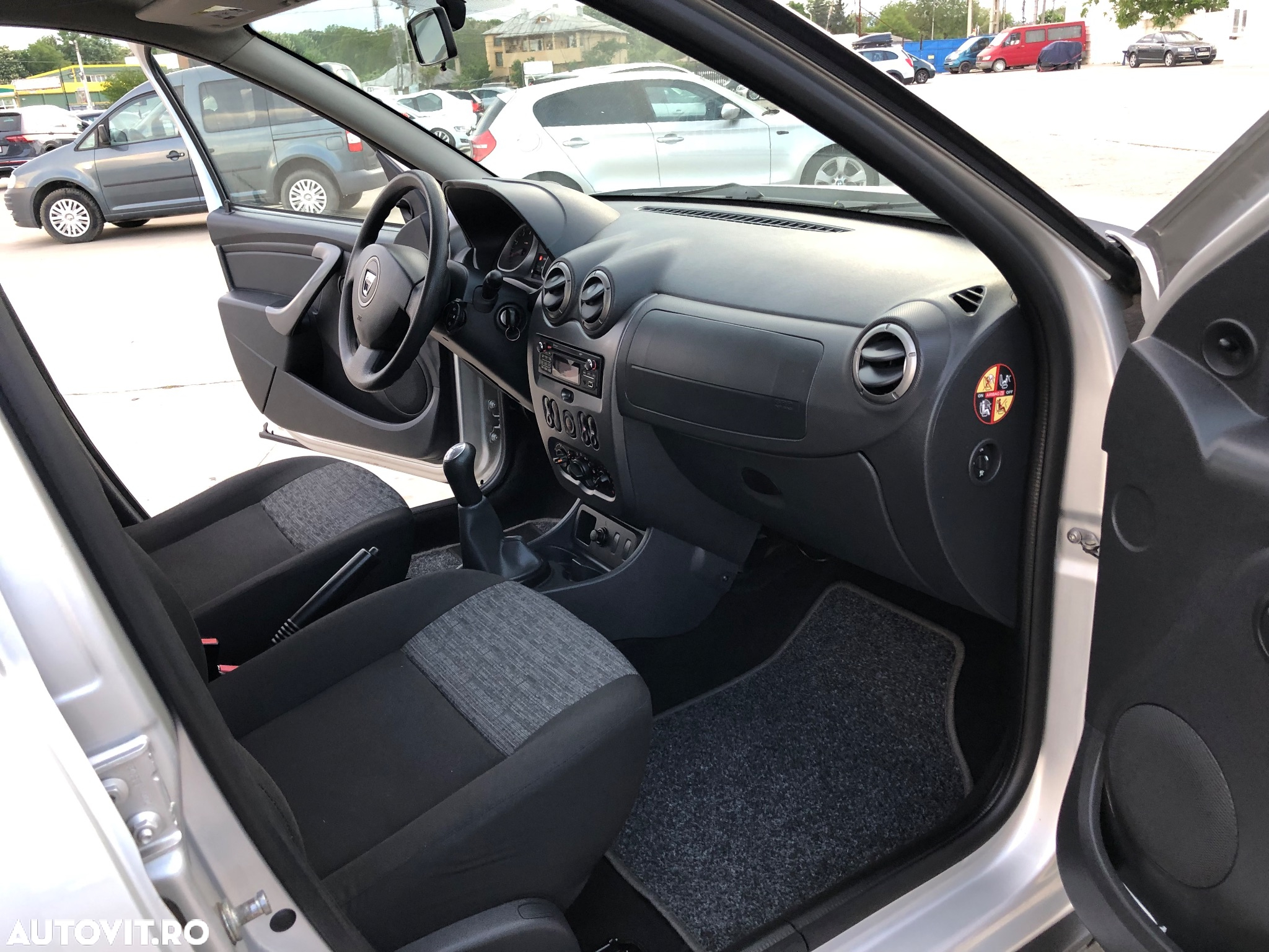 Dacia Duster 1.5 dCi 4x2 Ambiance - 30