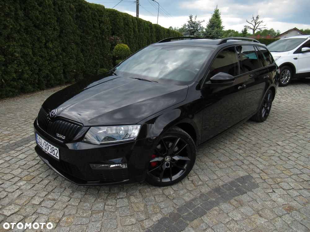 Skoda Octavia 2.0 TDI DSG RS - 1