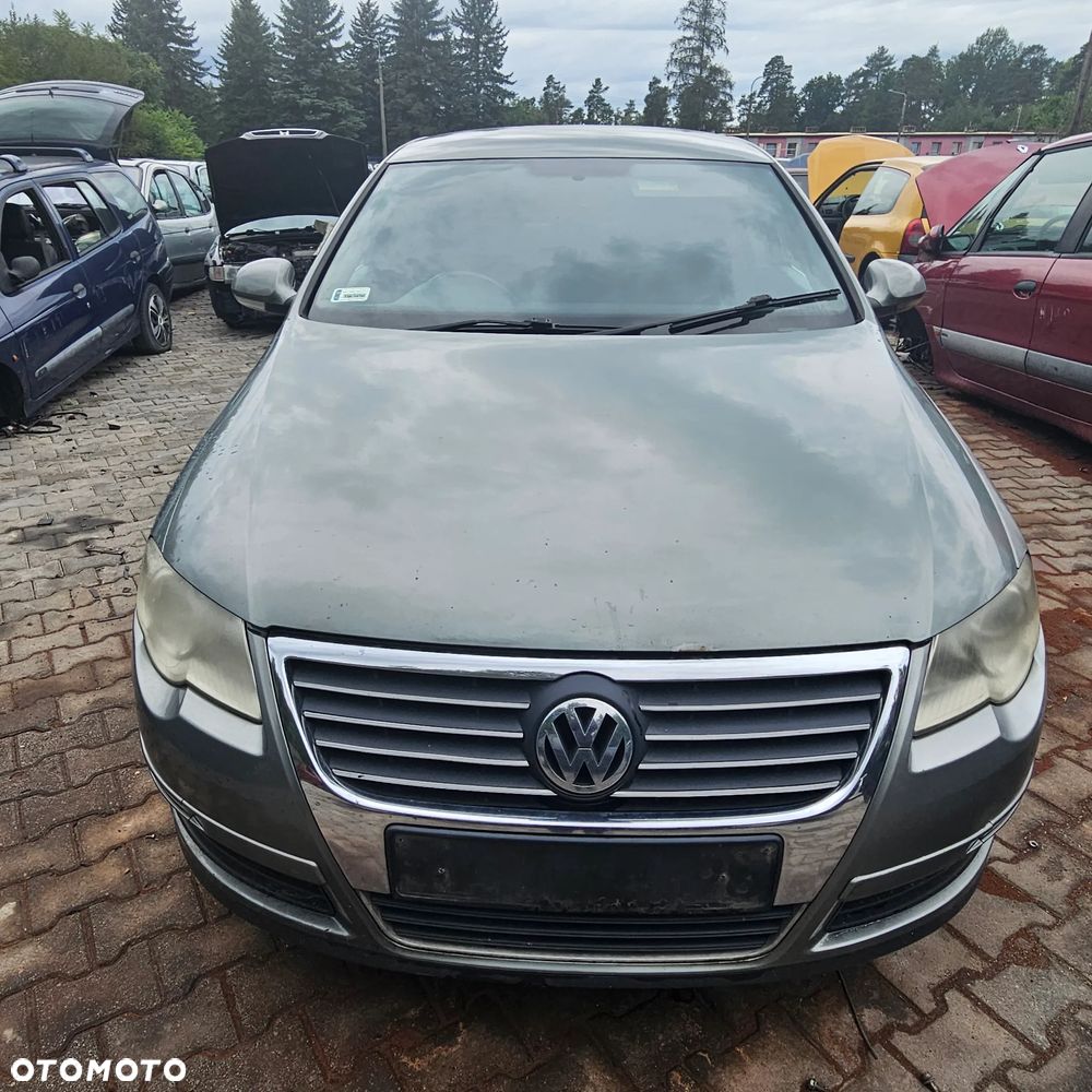 Volkswagen Passat B6 pojazd na części: maska, zderzak, drzwi, szyby, lusterka, chłodnica ... - 3