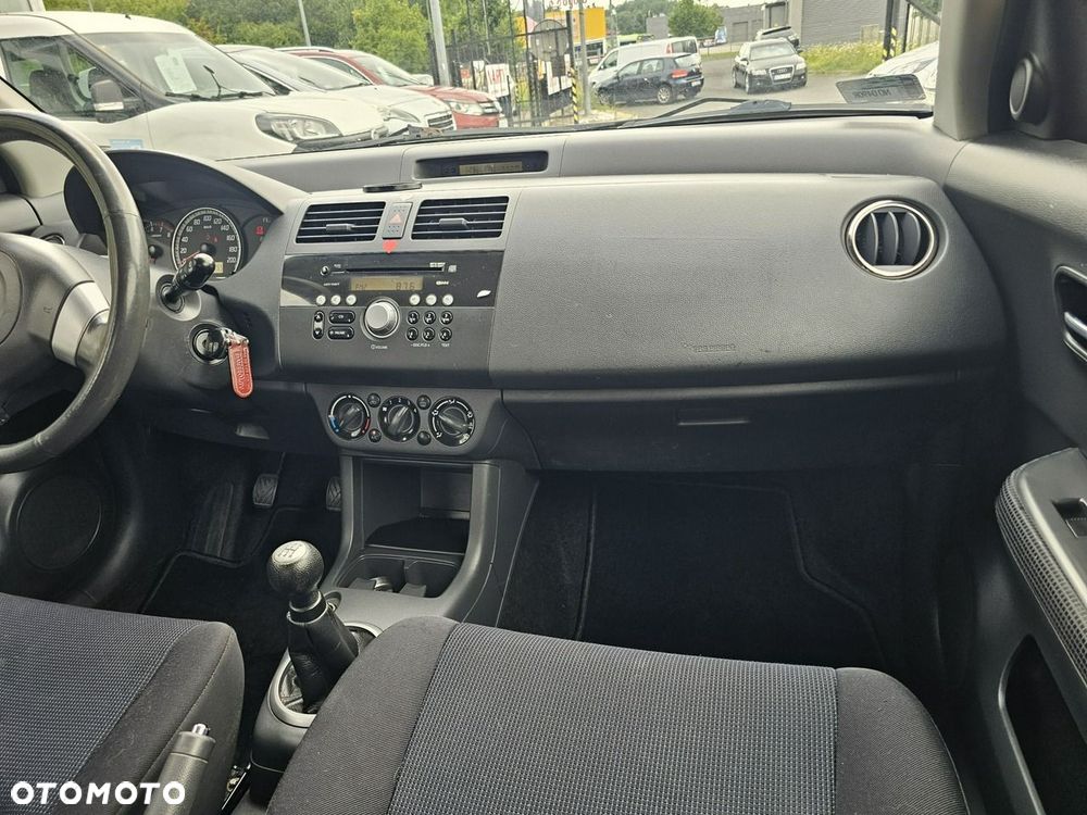 Suzuki Swift - 18