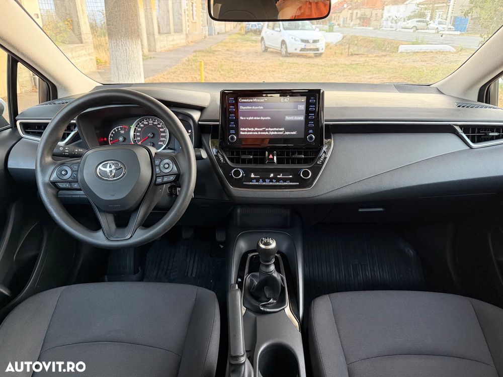 Toyota Corolla - 17