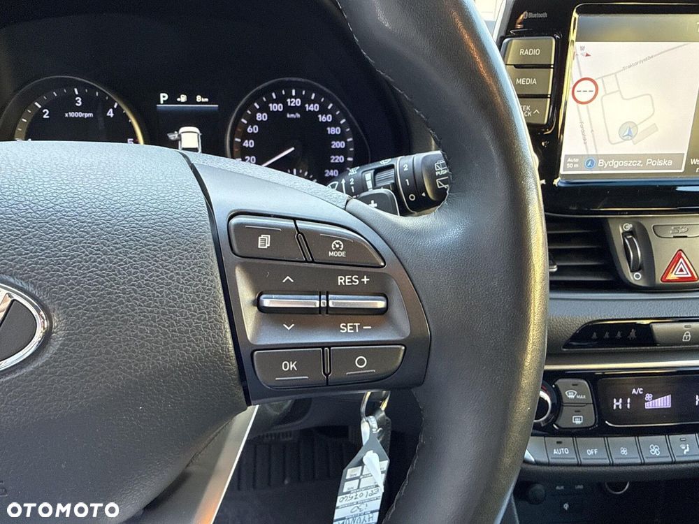Hyundai i30 1.6 D Style DCT - 22