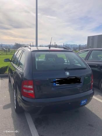 Skoda Fabia Break 1.4 Comfort - 3