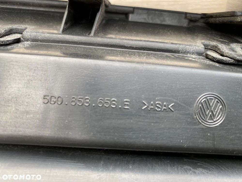 ATRAPA GRILL VW GOLF VII 12-17 5G0853653E - 5