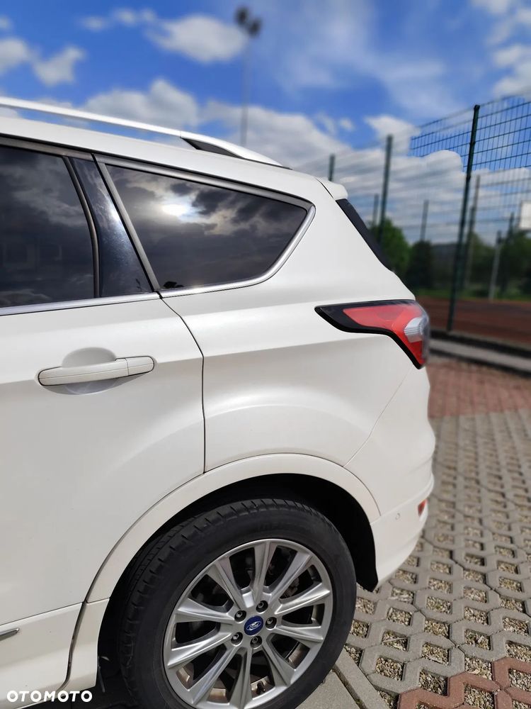 Ford Kuga - 8