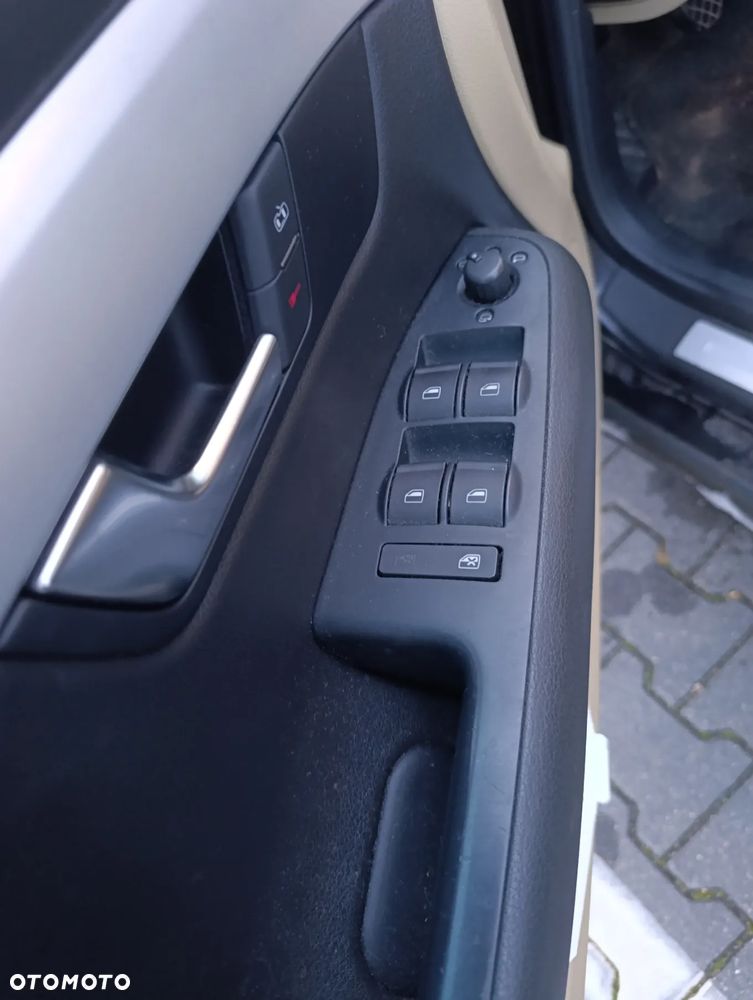 Seat Exeo 2.0 TDI DPF Style - 14