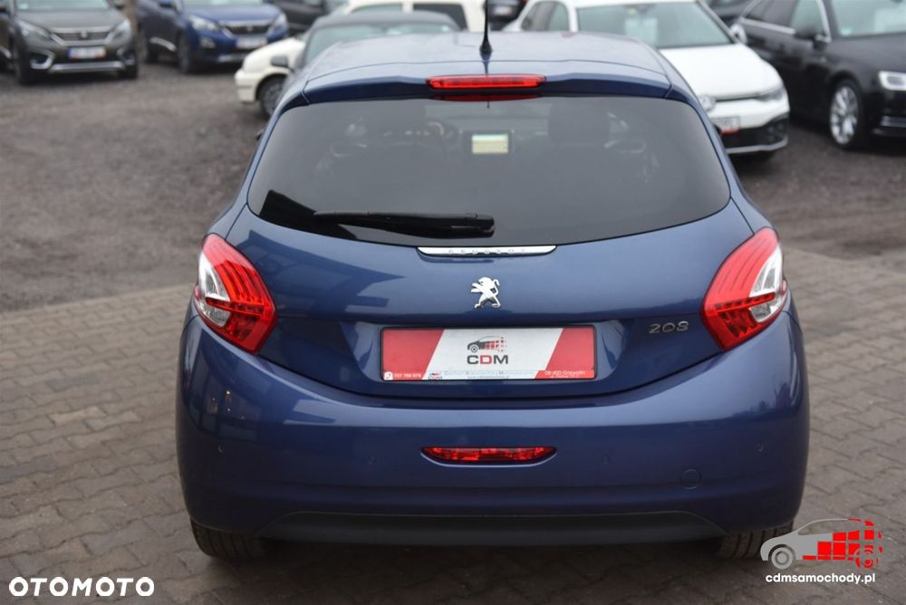 Peugeot 208 - 9