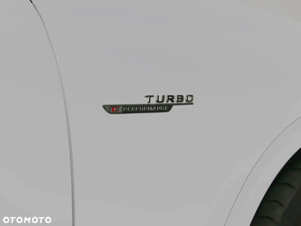 Mercedes-Benz GLC AMG 63 S E Performance 4-Matic PHEV - 8