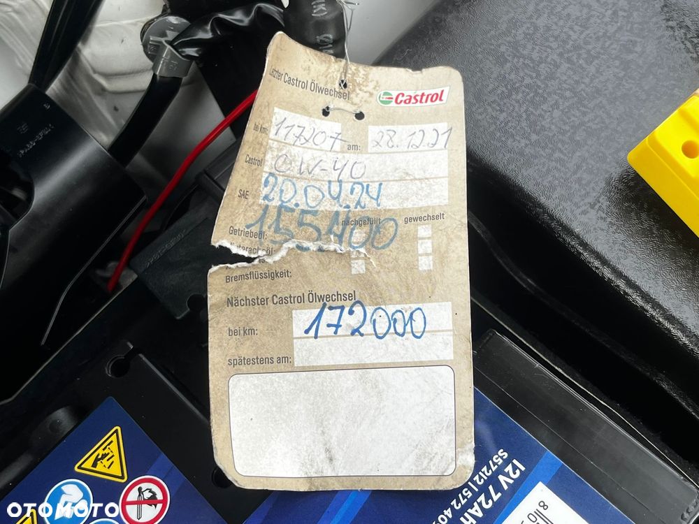 Hyundai i30 1.6 CRDi Fifa World Cup Edition - 40