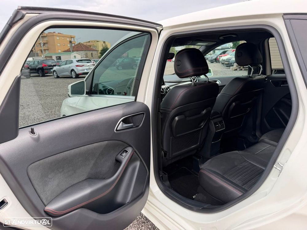Mercedes-Benz B 220 d AMG Line - 16