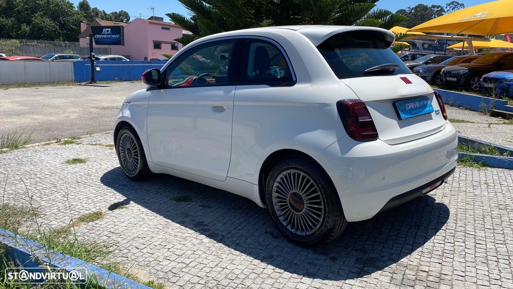 Fiat 500e (RED) - 14