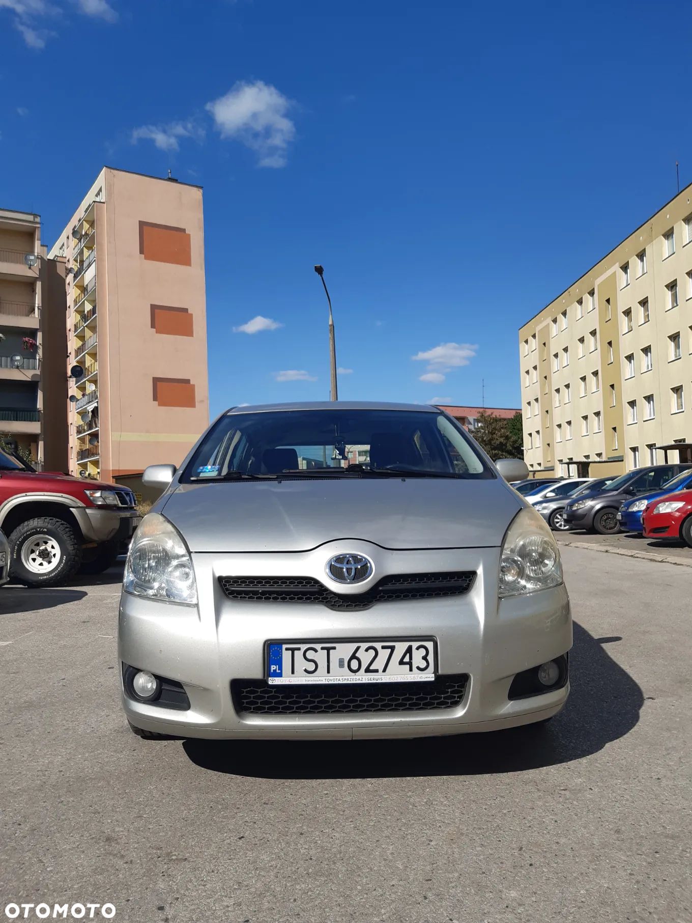 Toyota Corolla Verso 2.2 D-4D Gold - 1
