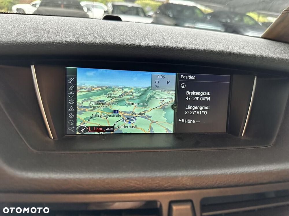 BMW X1 xDrive18d - 15