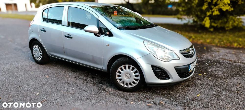 Opel Corsa 1.2 16V Essentia - 3