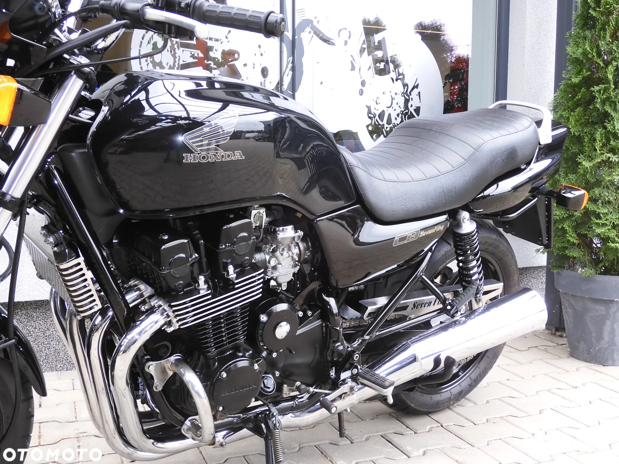 Honda CB - 20