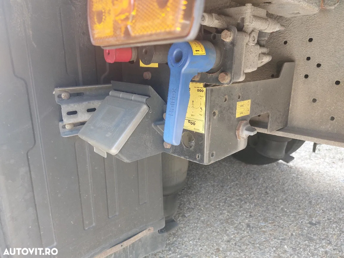 Schmitz Cargobull SCB Varios - suspensie reglabila - 9