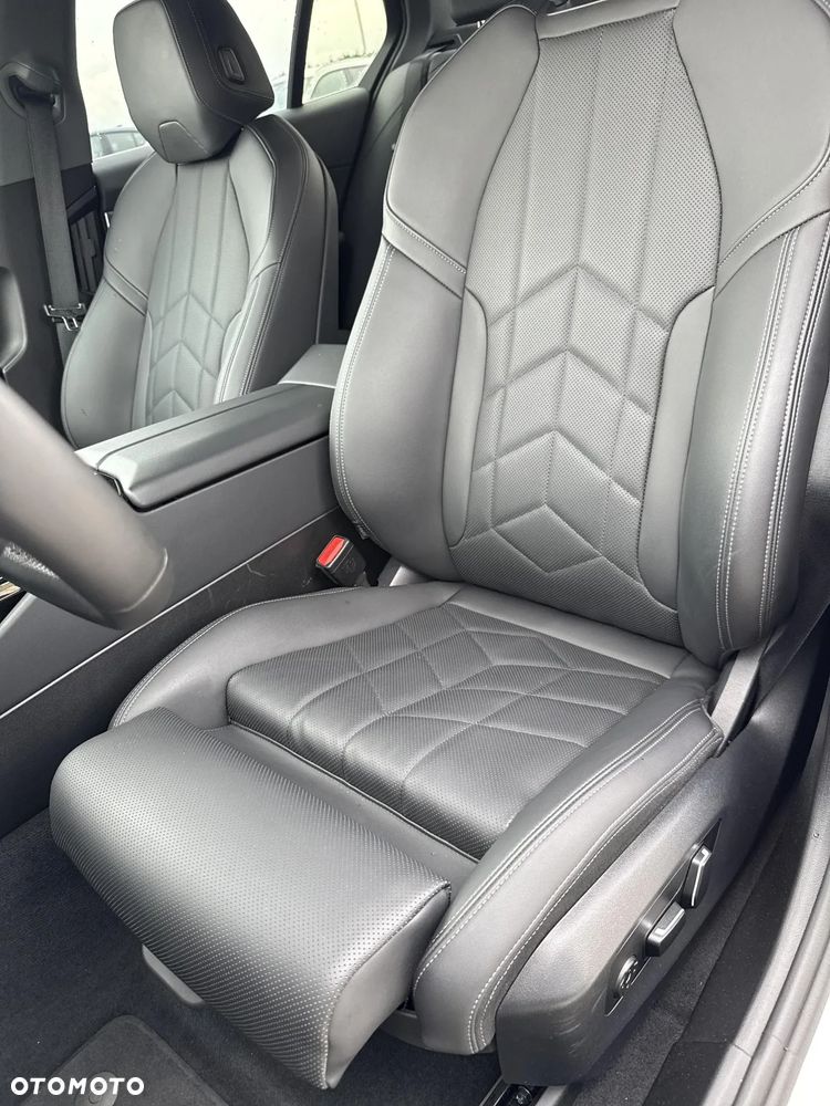 BMW Seria 5 530e xDrive PHEV - 30