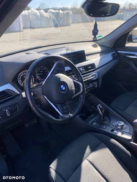BMW X1 sDrive18i - 3