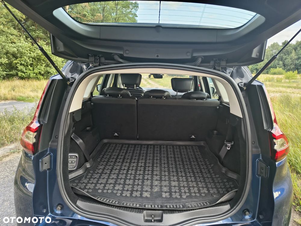 Renault Scenic - 7