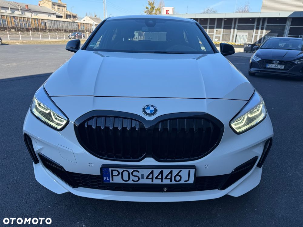 BMW Seria 1 120d xDrive Edition M Sport Shadow - 2