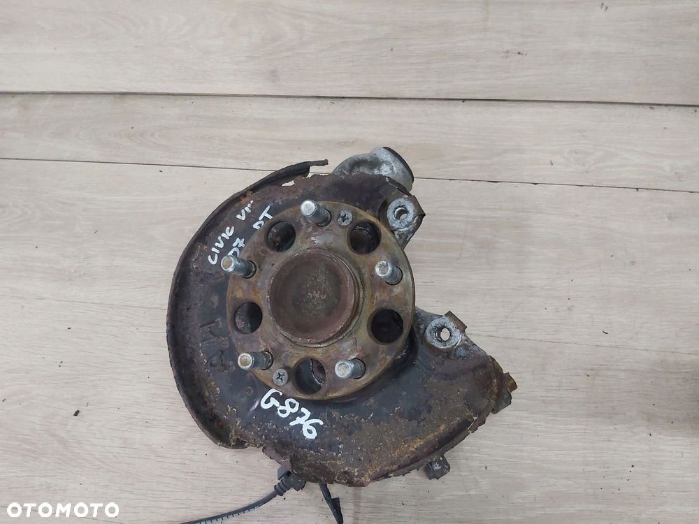 Honda Civic VIII 8 sedan zwrotnica piasta prawy tył SEDAN - 3