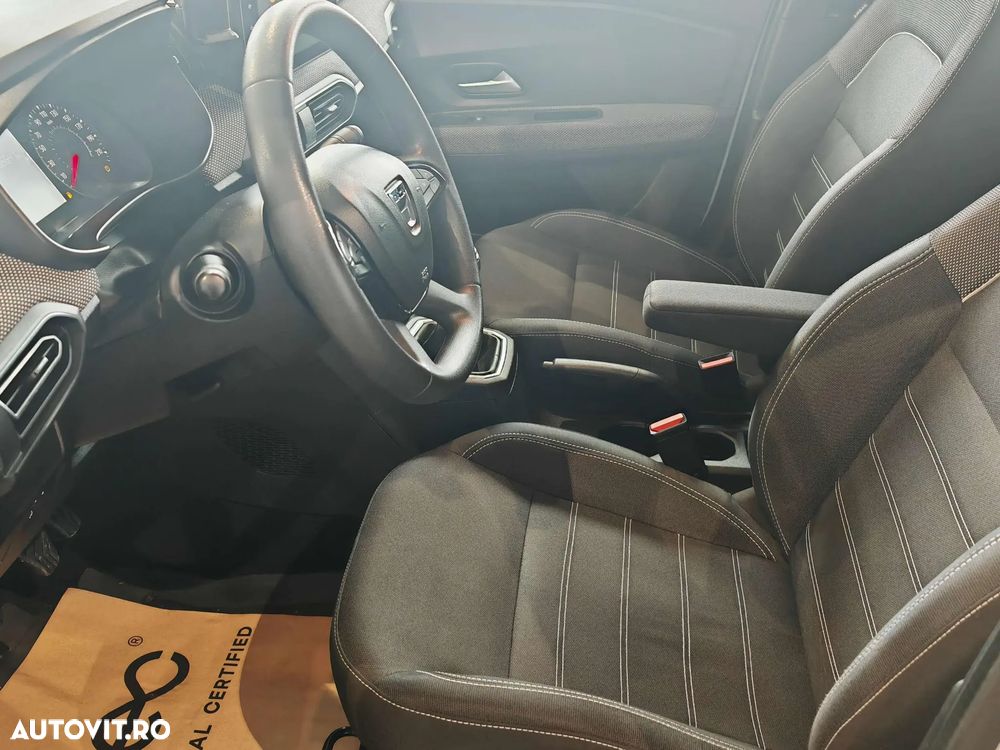 Dacia Logan TCe 90 MT5 Comfort - 8