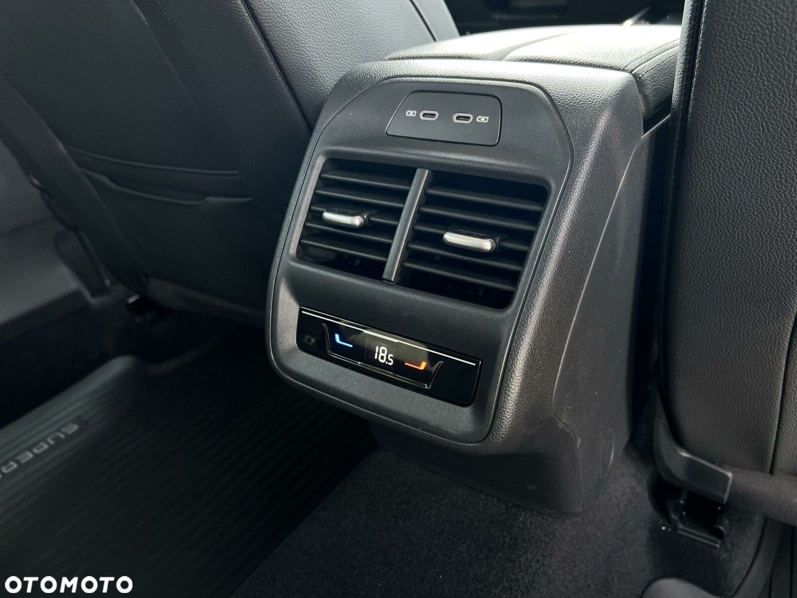 Skoda Superb - 14