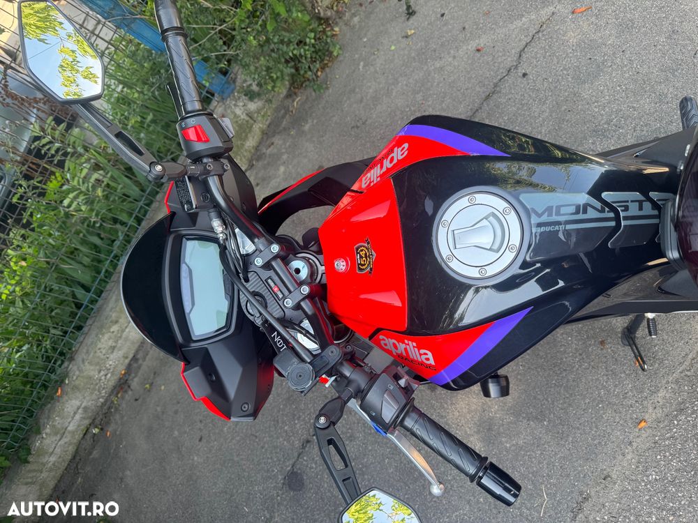 Aprilia Tuono - 5