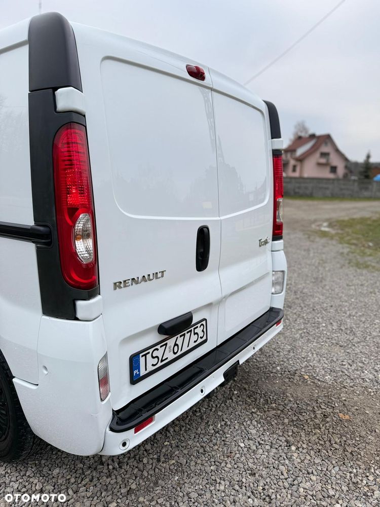 Renault Trafic - 12