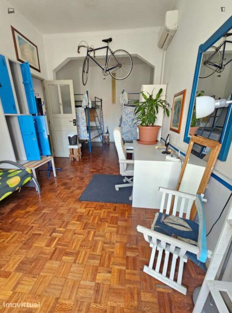 Quarto - localizado em Faro - Grande imagem: 2/7