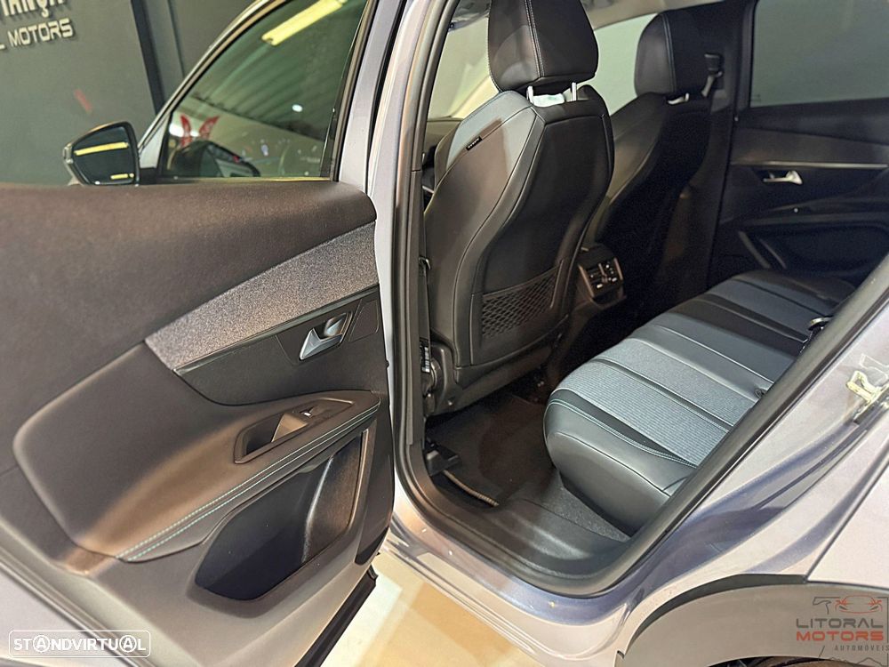 Peugeot 3008 1.2 PureTech Allure EAT8 - 15