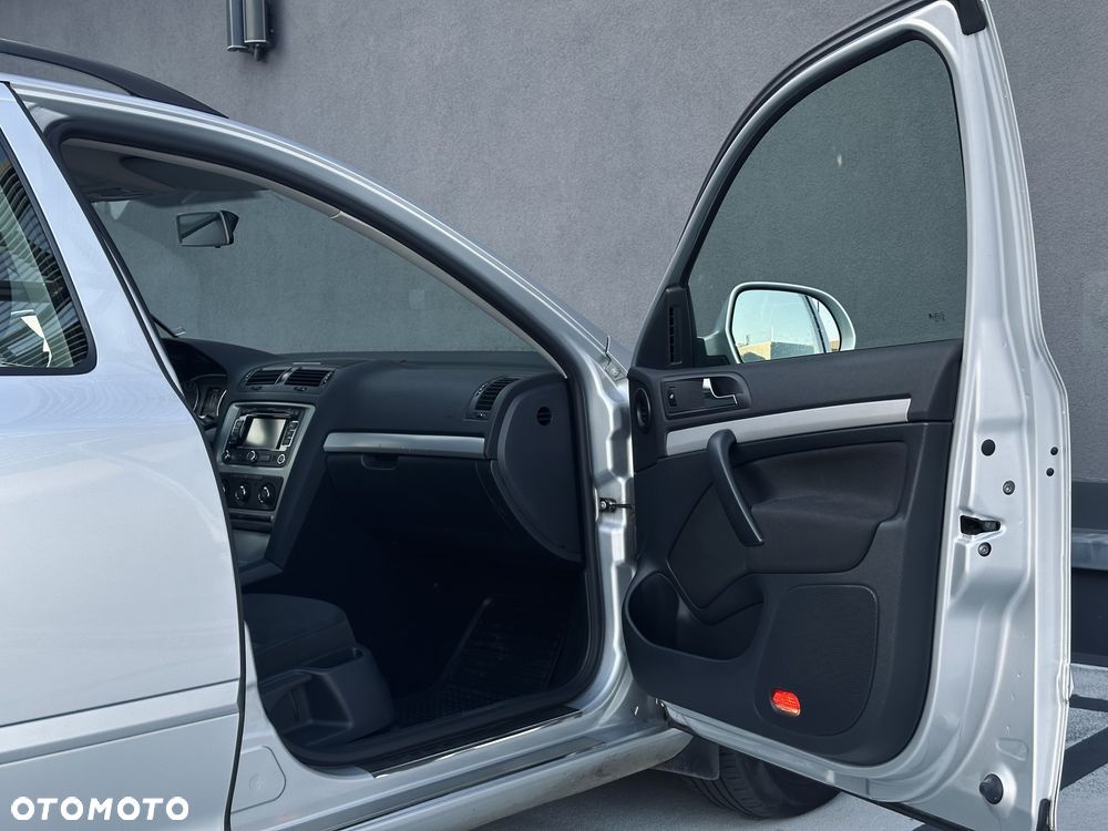 Skoda Octavia 2.0 TDI DPF DSG Elegance - 14